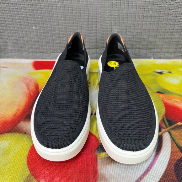 Skecher's Street Women's Black Slip-On Sneakers Size 9.5 Air-Cooled Memory Foam - Picture 2 of 6
